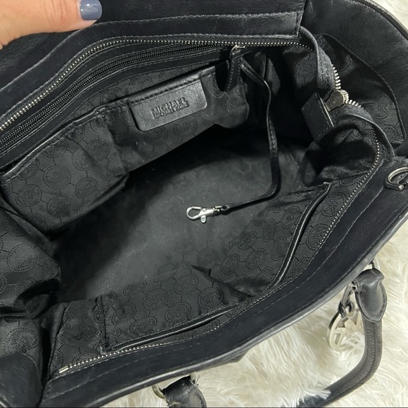 Michael Kors Sophie Saffiano Pebbled Leather Bag - Picture 7 of 11